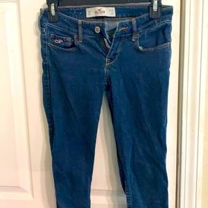 Hollister skinny jeans nice and in good shape